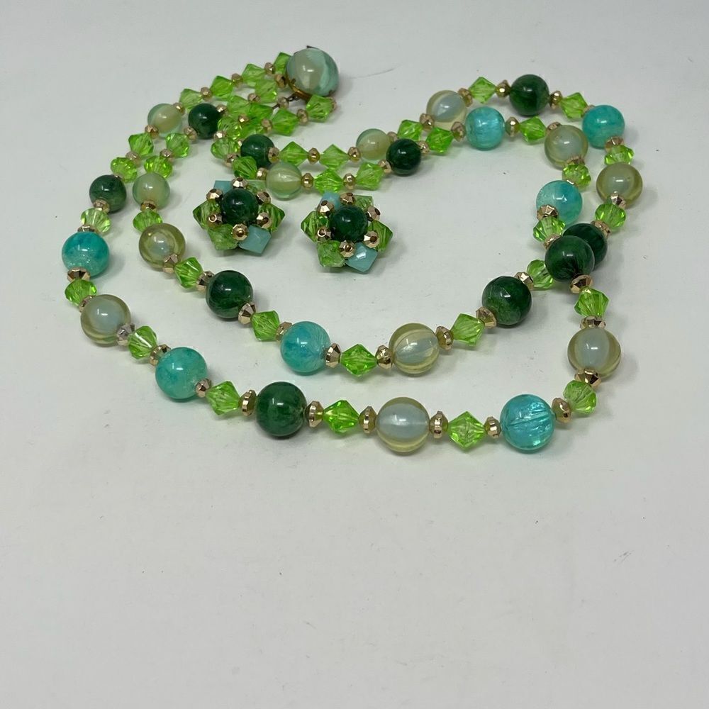 Vintage West Germany 1950/60’s Doublestrand Necklace And Earring Set.